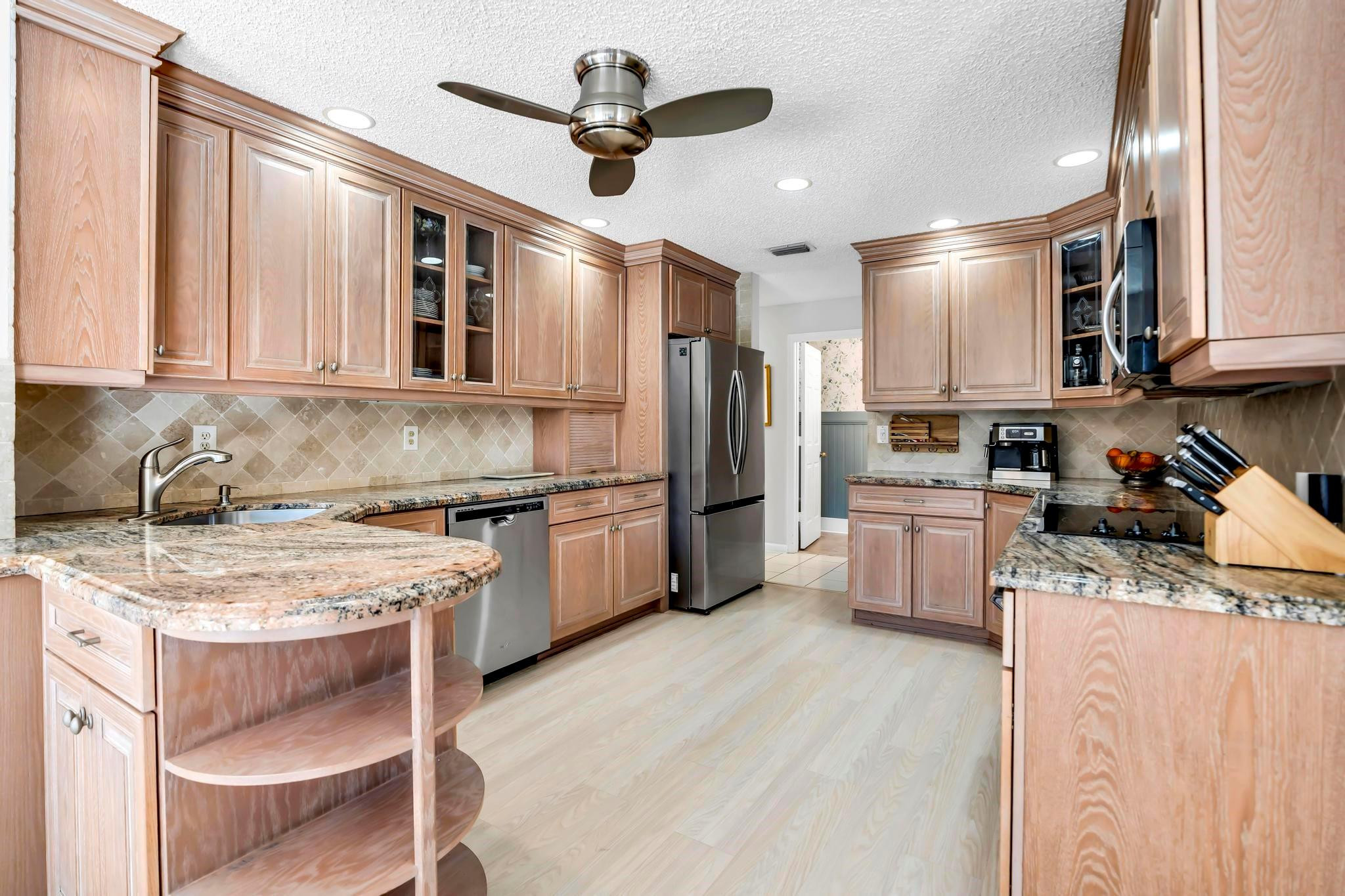 10180 Silver Lake Drive Boca Raton, FL 33428 - Photo 8 of 38 Photo 8