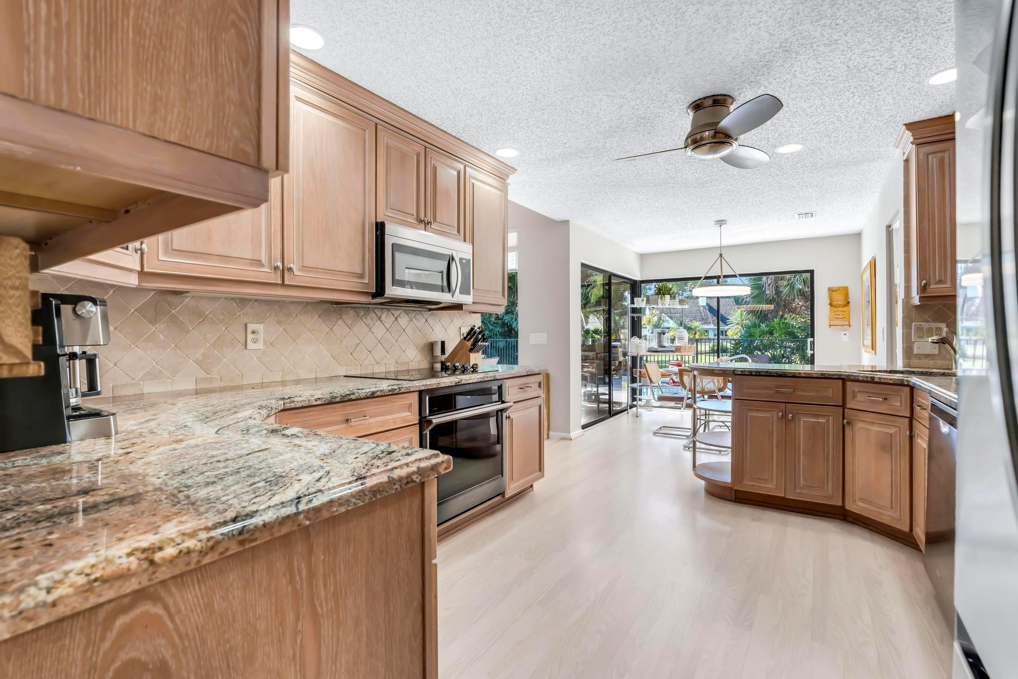 10180 Silver Lake Drive Boca Raton, FL 33428 - Photo 9 of 38 Photo 9