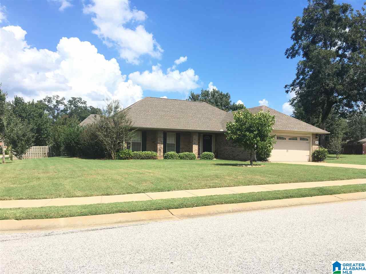 341 Tanglewood Circle Alabaster, AL 35007 - Photo 1 of 28