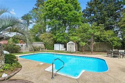 $470,000 | 609 Sweet Bay Drive, Mandeville, LA 70448