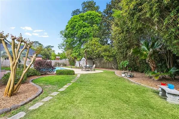 $470,000 | 609 Sweet Bay Drive, Mandeville, LA 70448