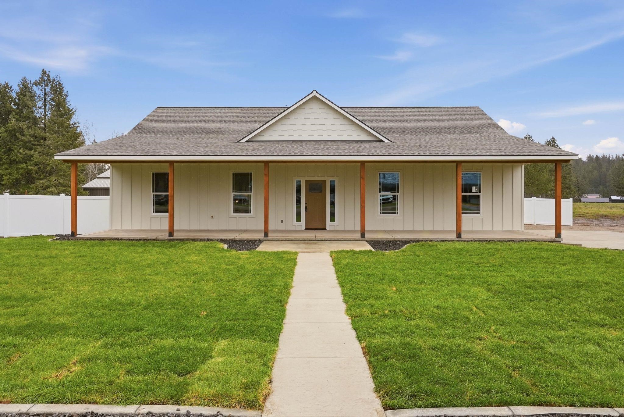 25720 North Yale Road Chattaroy, WA 99003 - Photo 4 of 31