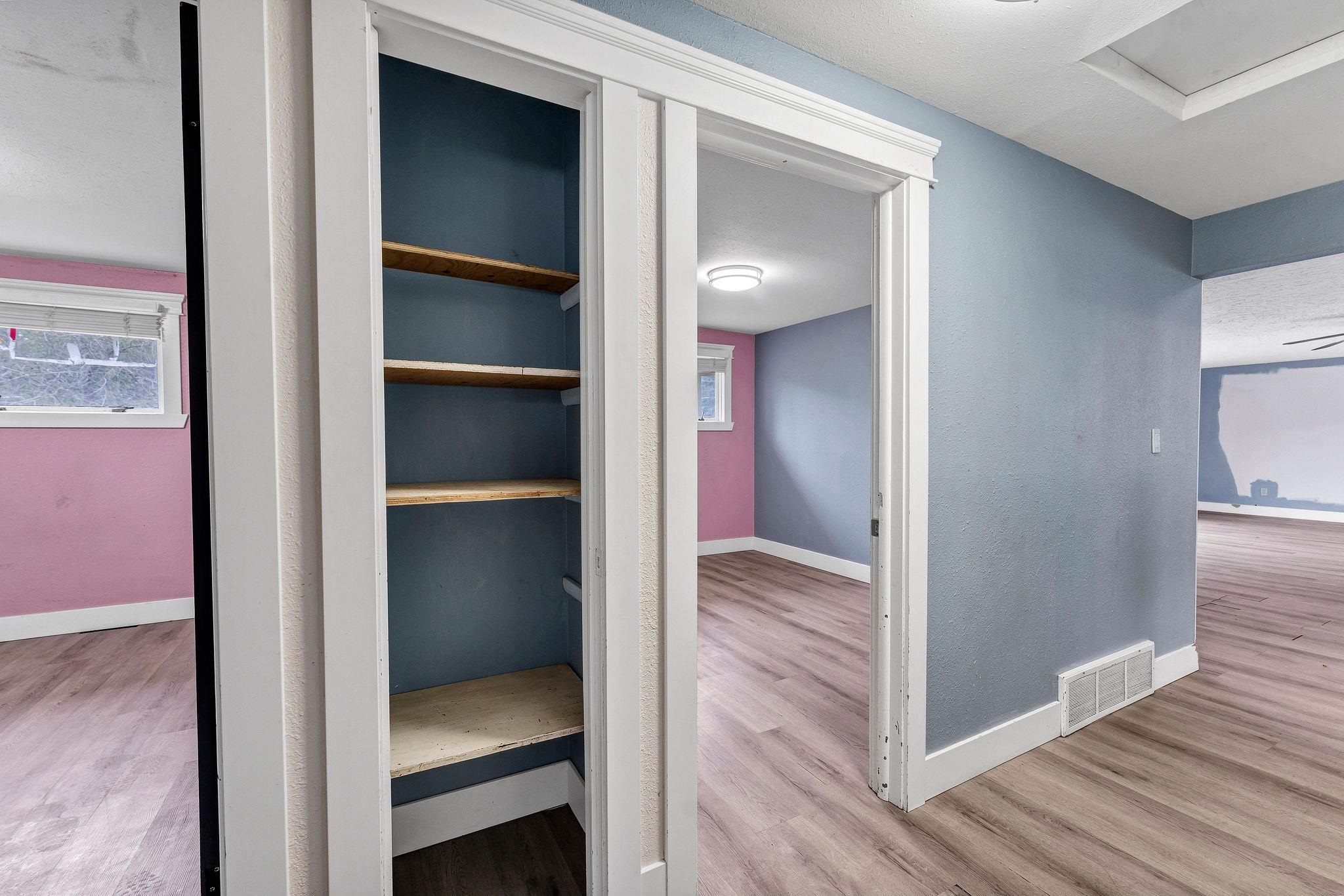 723 East Hastings Road Spokane, WA 99218 - Photo 15 of 36 Gallery Image 15