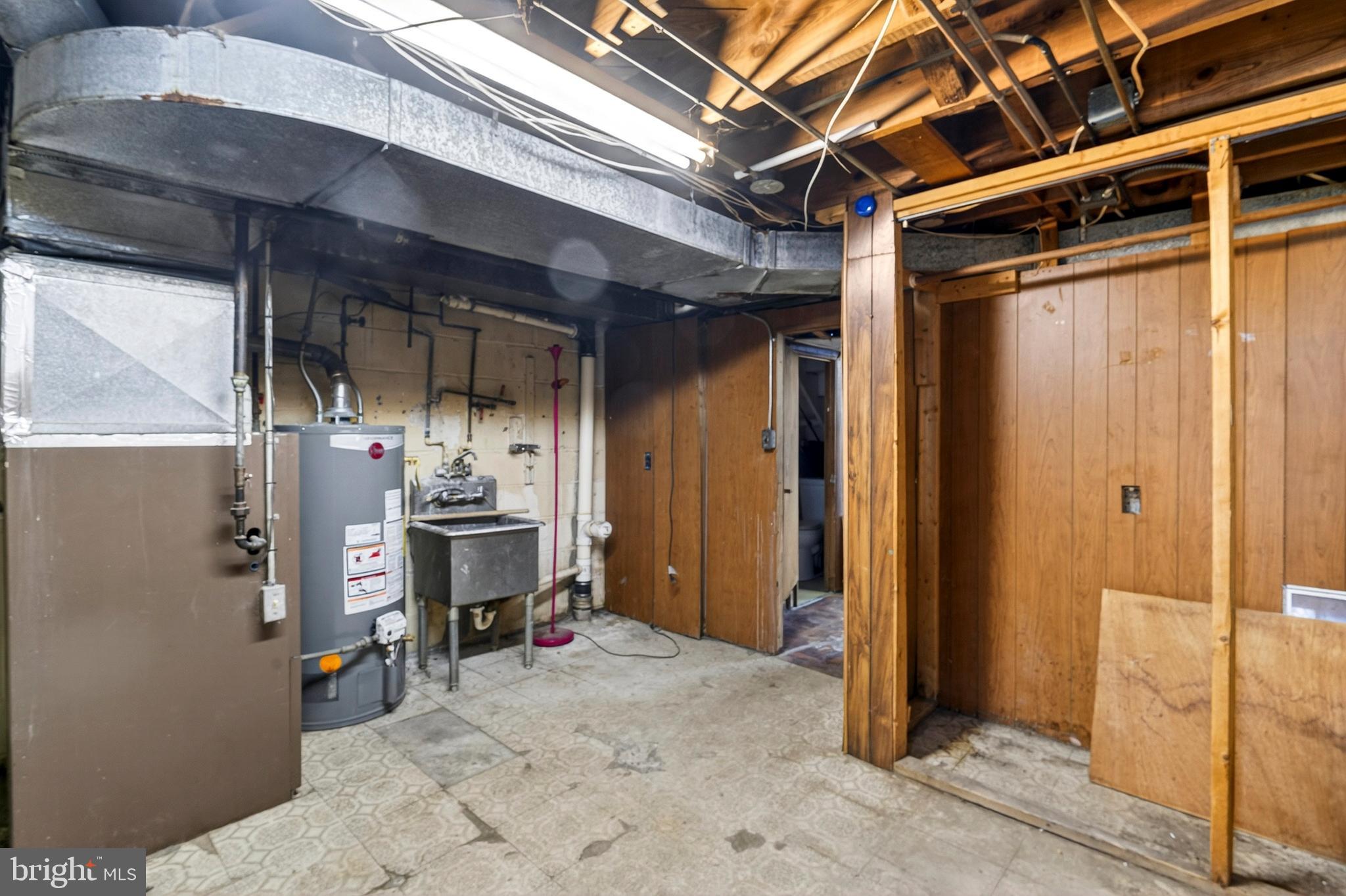 528 Sunset Road Baltimore, MD 21223 - Photo 23 of 27 a view of a storage & utility room