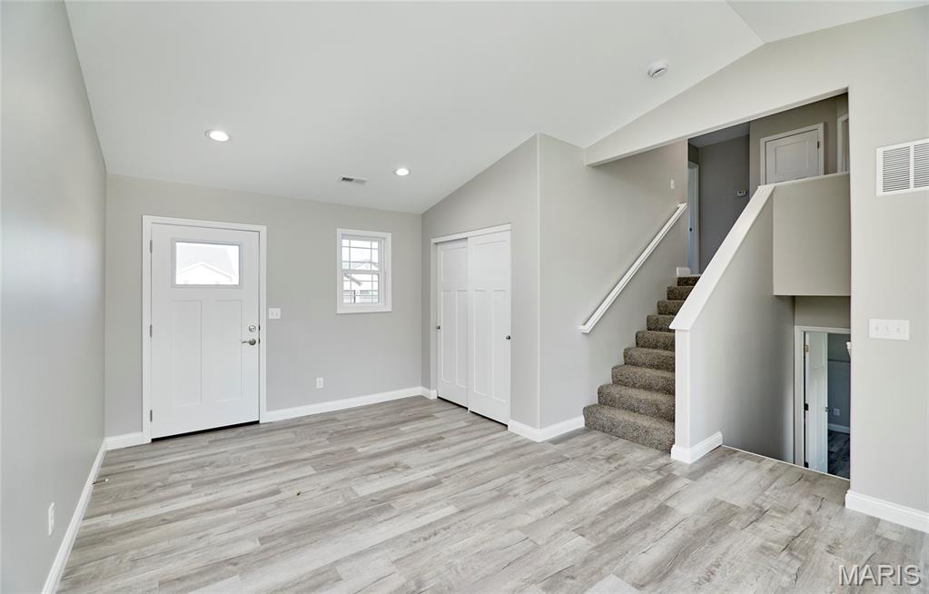 28535 Shallow Water Road Warrenton, MO 63383 - Photo 4 of 68