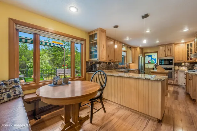 $750,000 | 521 Shady Pines Loop, Priest Lake, ID 83856