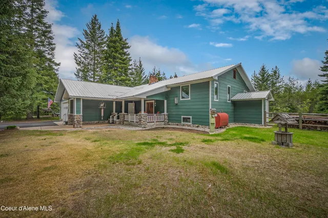 $750,000 | 521 Shady Pines Loop, Priest Lake, ID 83856