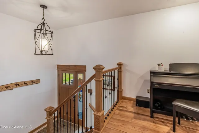 $750,000 | 521 Shady Pines Loop, Priest Lake, ID 83856