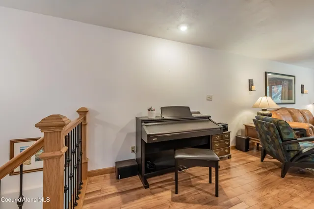 $750,000 | 521 Shady Pines Loop, Priest Lake, ID 83856