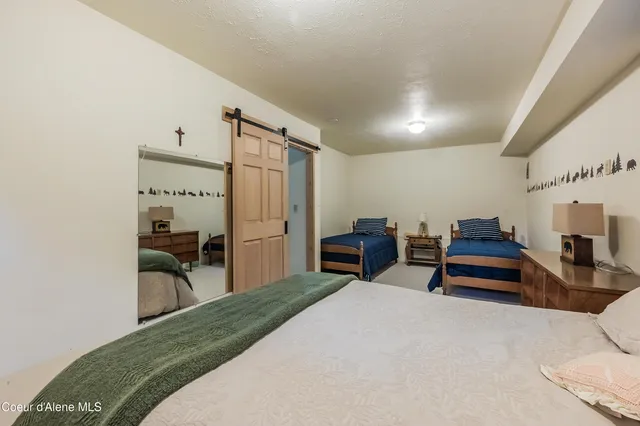 $750,000 | 521 Shady Pines Loop, Priest Lake, ID 83856