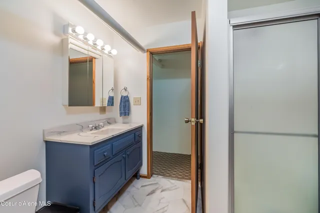 $750,000 | 521 Shady Pines Loop, Priest Lake, ID 83856