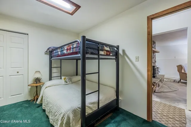 $750,000 | 521 Shady Pines Loop, Priest Lake, ID 83856