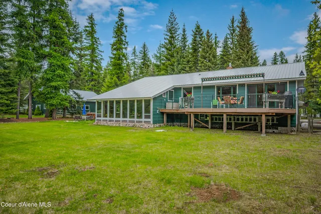 $750,000 | 521 Shady Pines Loop, Priest Lake, ID 83856