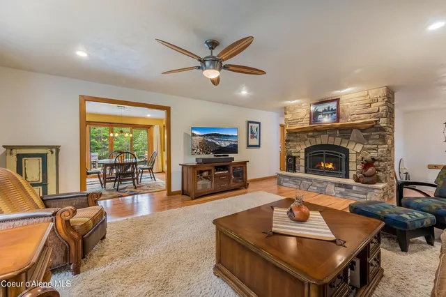 $750,000 | 521 Shady Pines Loop, Priest Lake, ID 83856