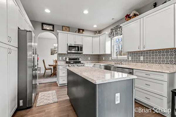 $479,900 | 11306 Brickand Drive, Grand Ledge, MI 48837