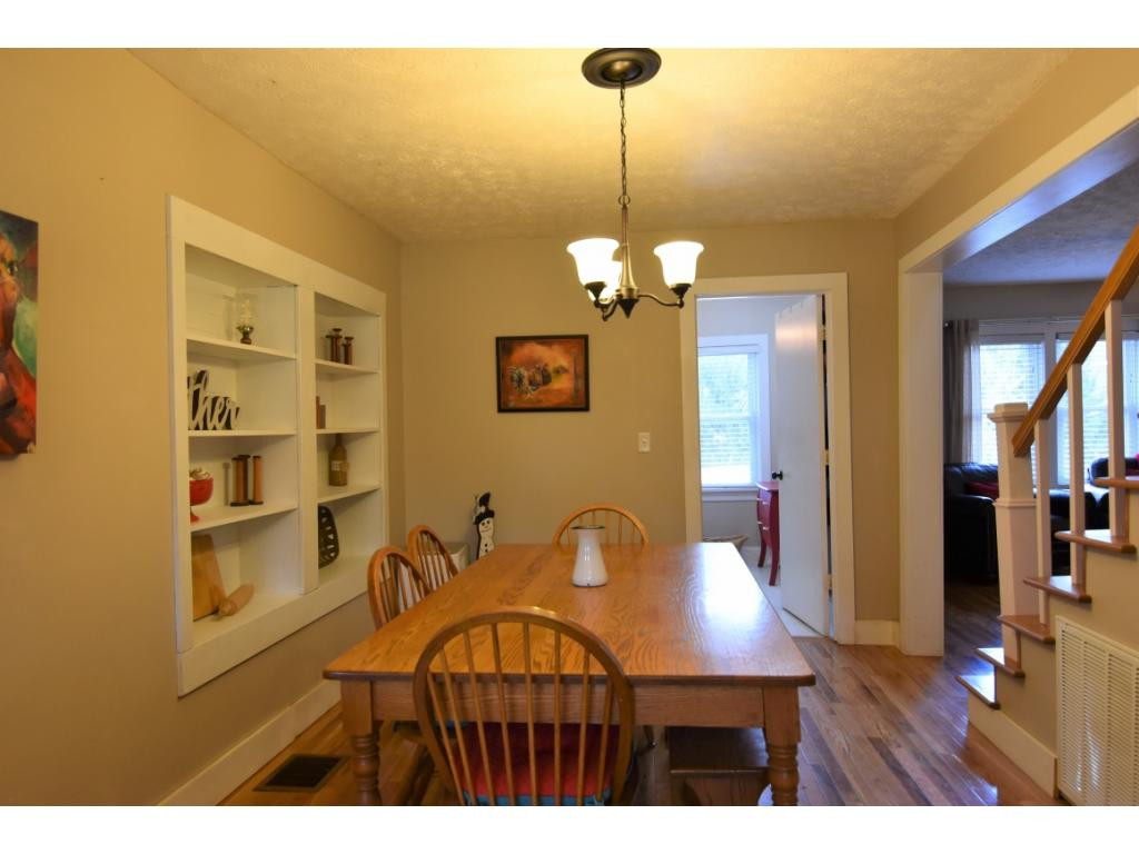 257 Muddy Branch Road Elizabethton, TN 37643 - Photo 9 of 36 Dining Room View 2