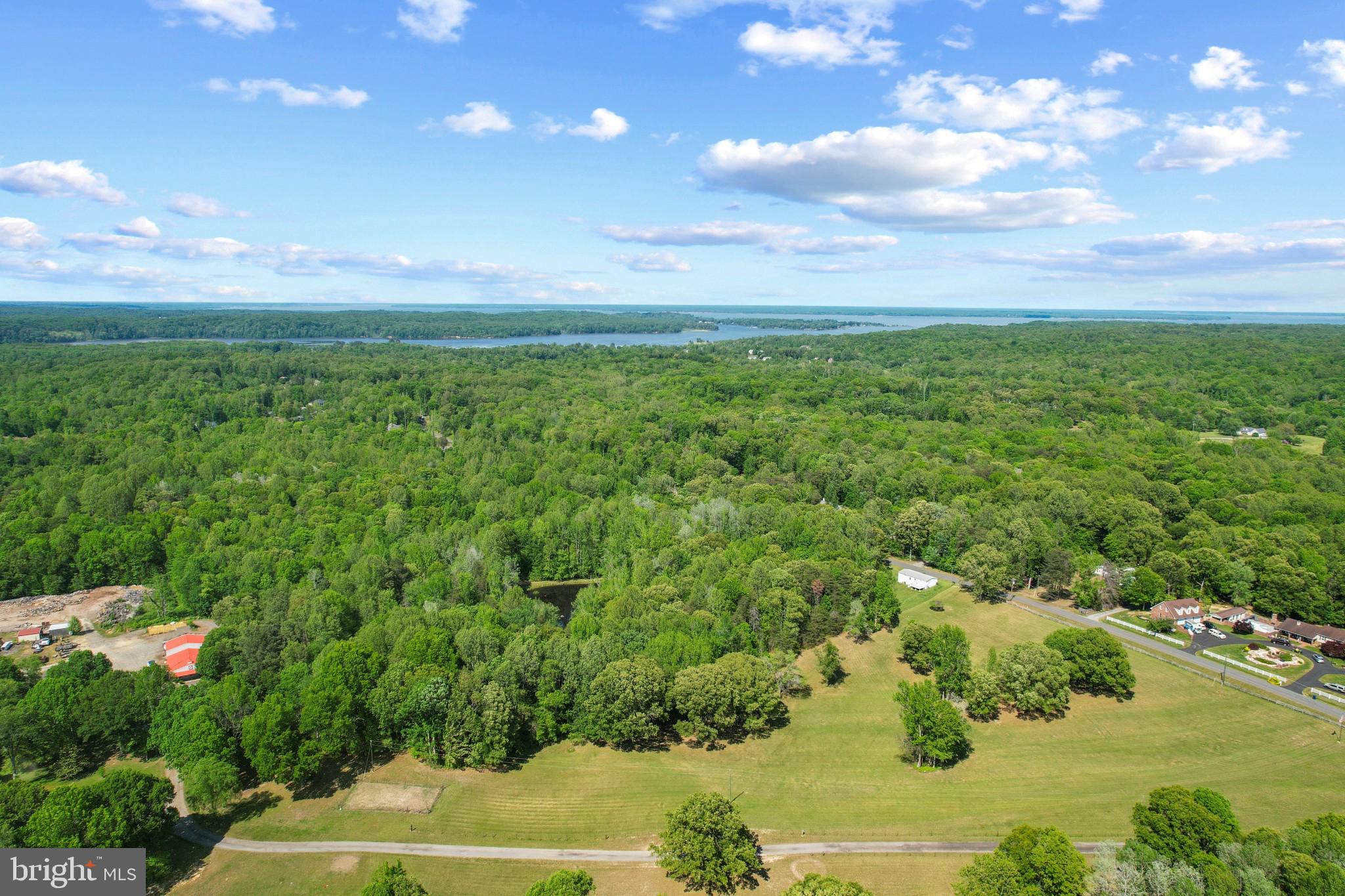 41 Wood Landing Road Fredericksburg, VA 22405 - Photo 32 of 54 a view of a big yard