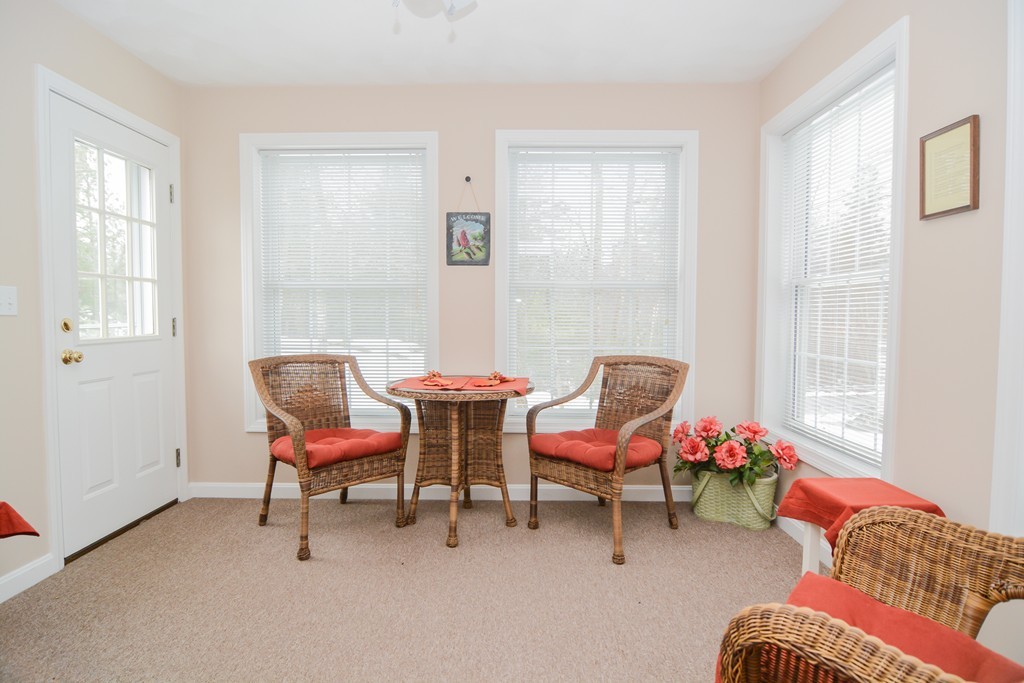 29 Hadleigh Road, Unit 29 Windham, NH 03087 - Photo 14 of 30
