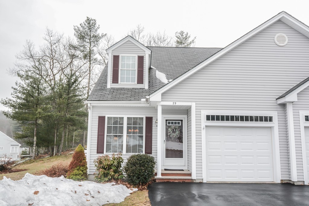 29 Hadleigh Road, Unit 29 Windham, NH 03087 - Photo 26 of 30