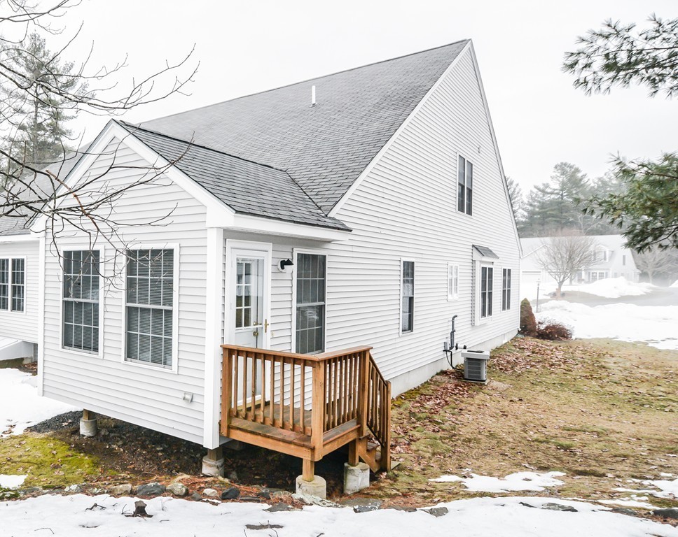 29 Hadleigh Road, Unit 29 Windham, NH 03087 - Photo 27 of 30