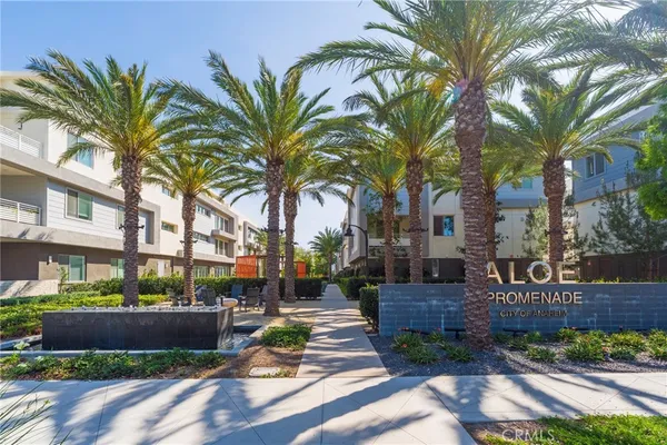 $899,900 | 1867 Union Street, Unit 64, Anaheim, CA 92805