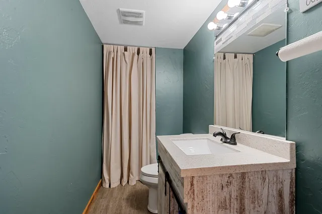 $300,000 | 508 Waupaca Street, Fremont, WI 54940