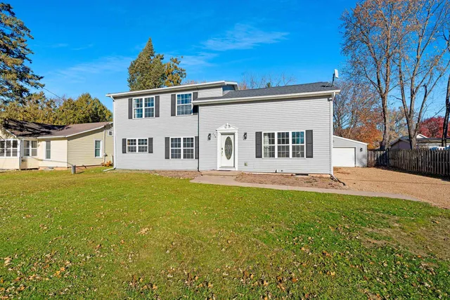 $300,000 | 508 Waupaca Street, Fremont, WI 54940