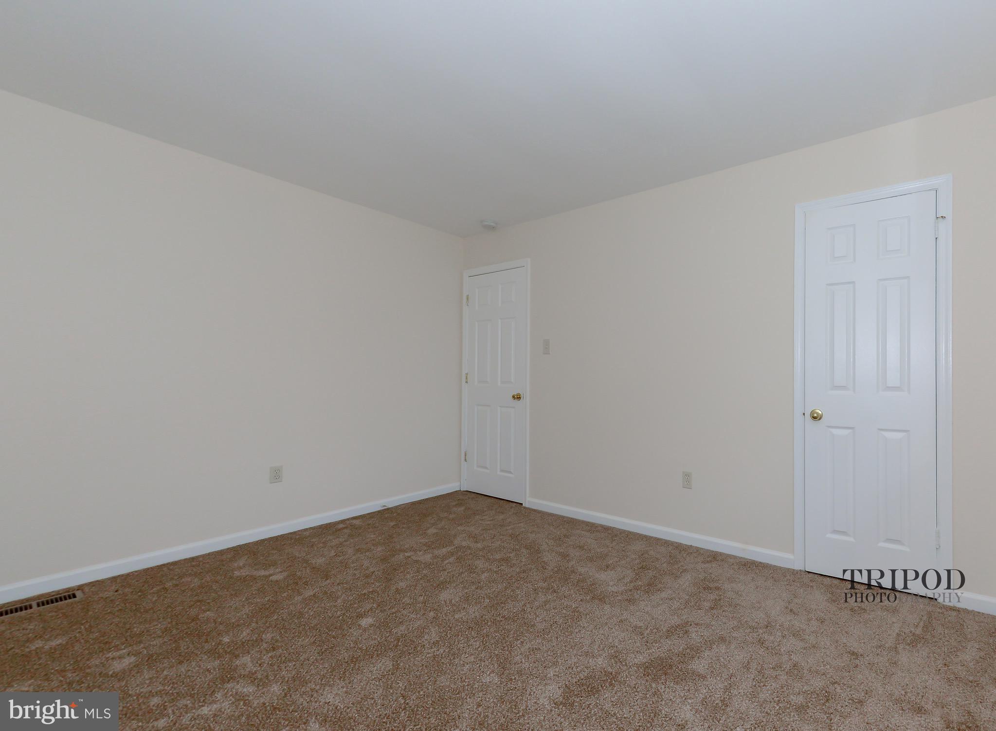1113 Edgely Road Bristol, PA 19007 - Photo 19 of 37 Gallery Image 19
