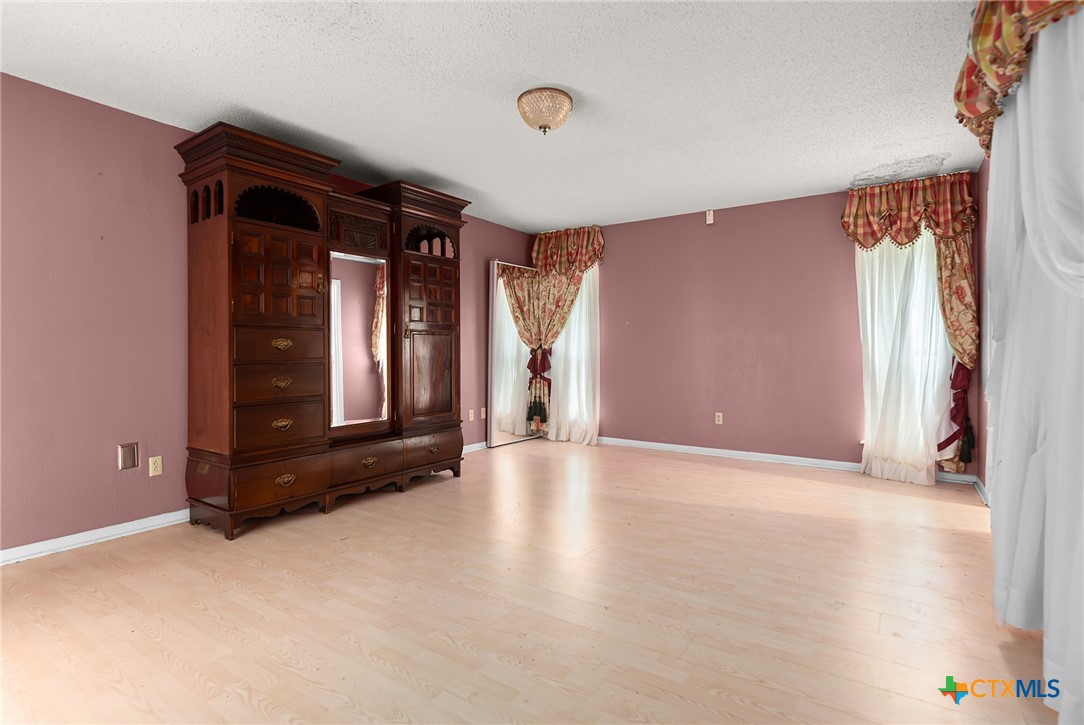 609 Rudeloff Road Seguin, TX 78155 - Photo 27 of 45