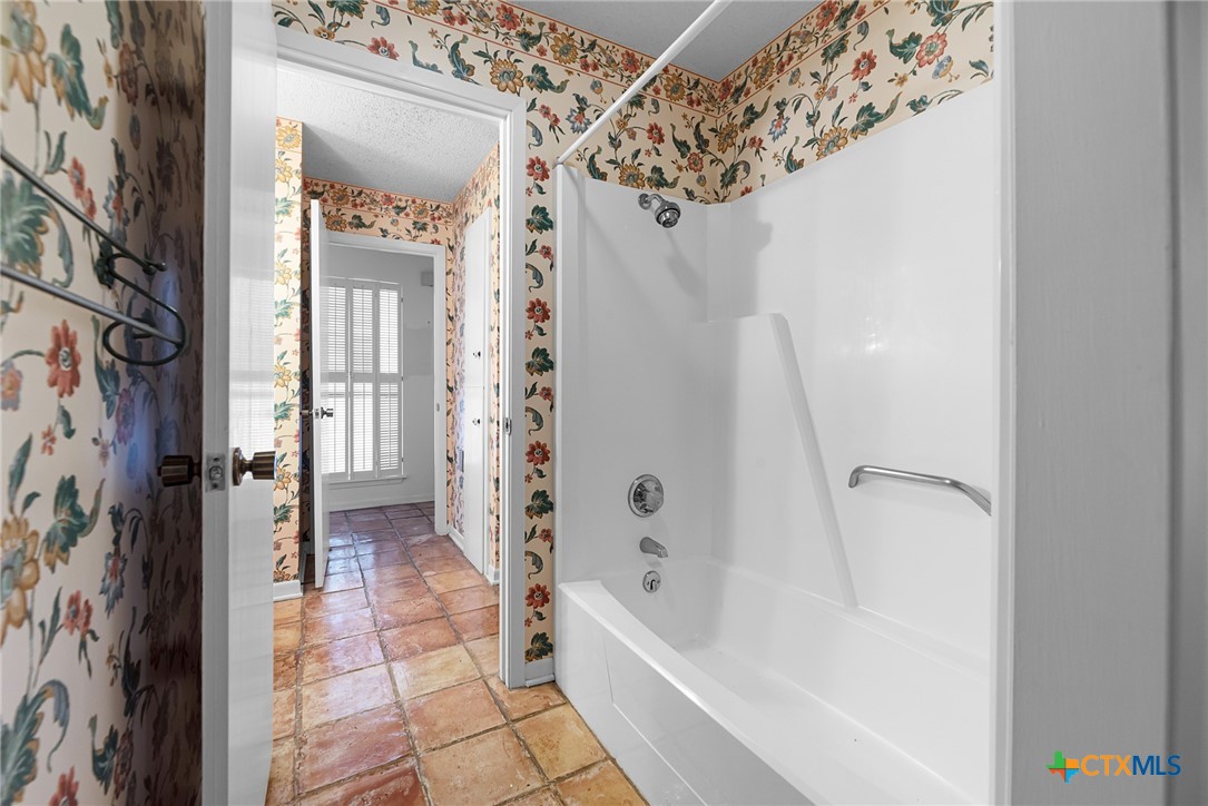 609 Rudeloff Road Seguin, TX 78155 - Photo 30 of 45