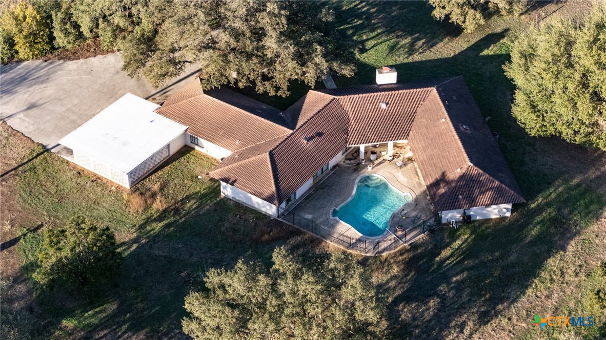 609 Rudeloff Road Seguin, TX 78155 - Photo 8 of 45