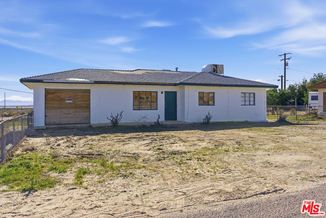 13879 Carson Street Trona, CA 93562 - Photo 8 of 29