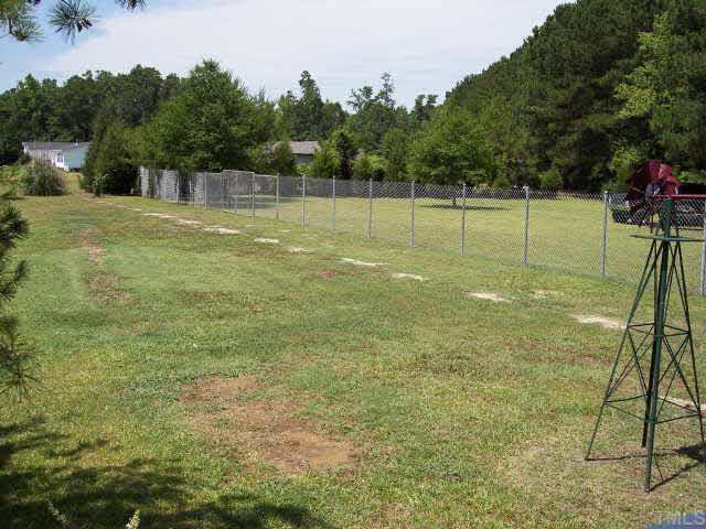 740 Capps Road Selma, NC 27576 - Photo 7 of 7 Nice fencing, bring your animals!