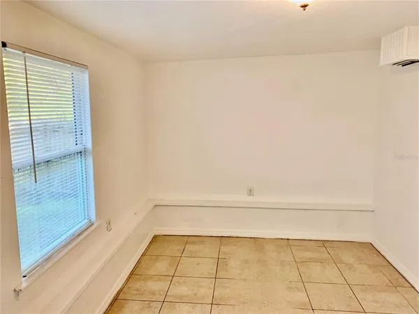 $1,550 | 2038 19th Avenue West, Bradenton, FL 34205