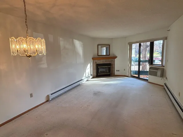 $174,900 | 7614 York Avenue South, Unit 3117, Edina, MN 55435