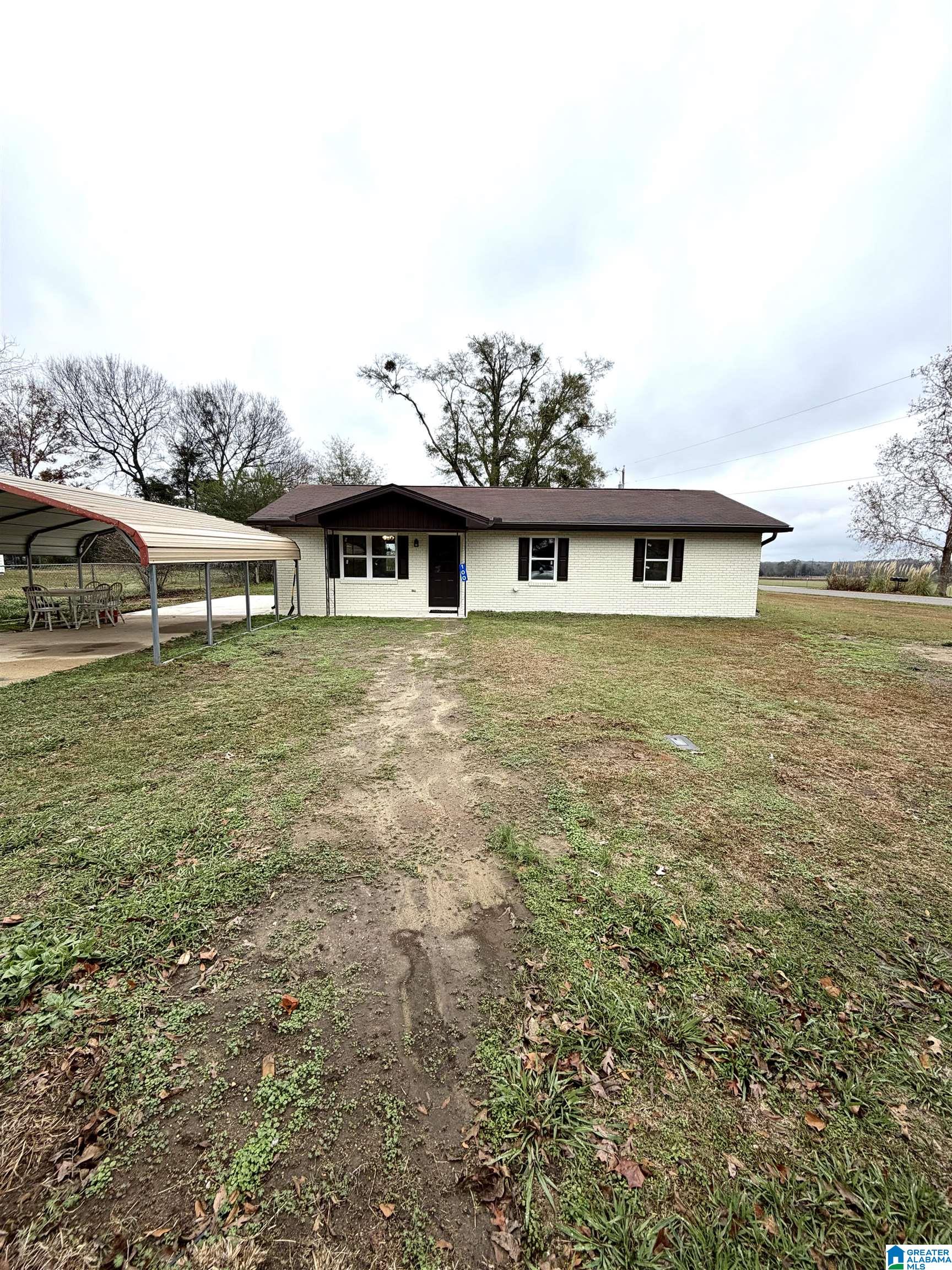 100 Mims Circle Clanton, AL 35045 - Photo 1 of 18