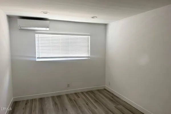 $3,950 | 214 42nd Street, Manhattan Beach, CA 90266