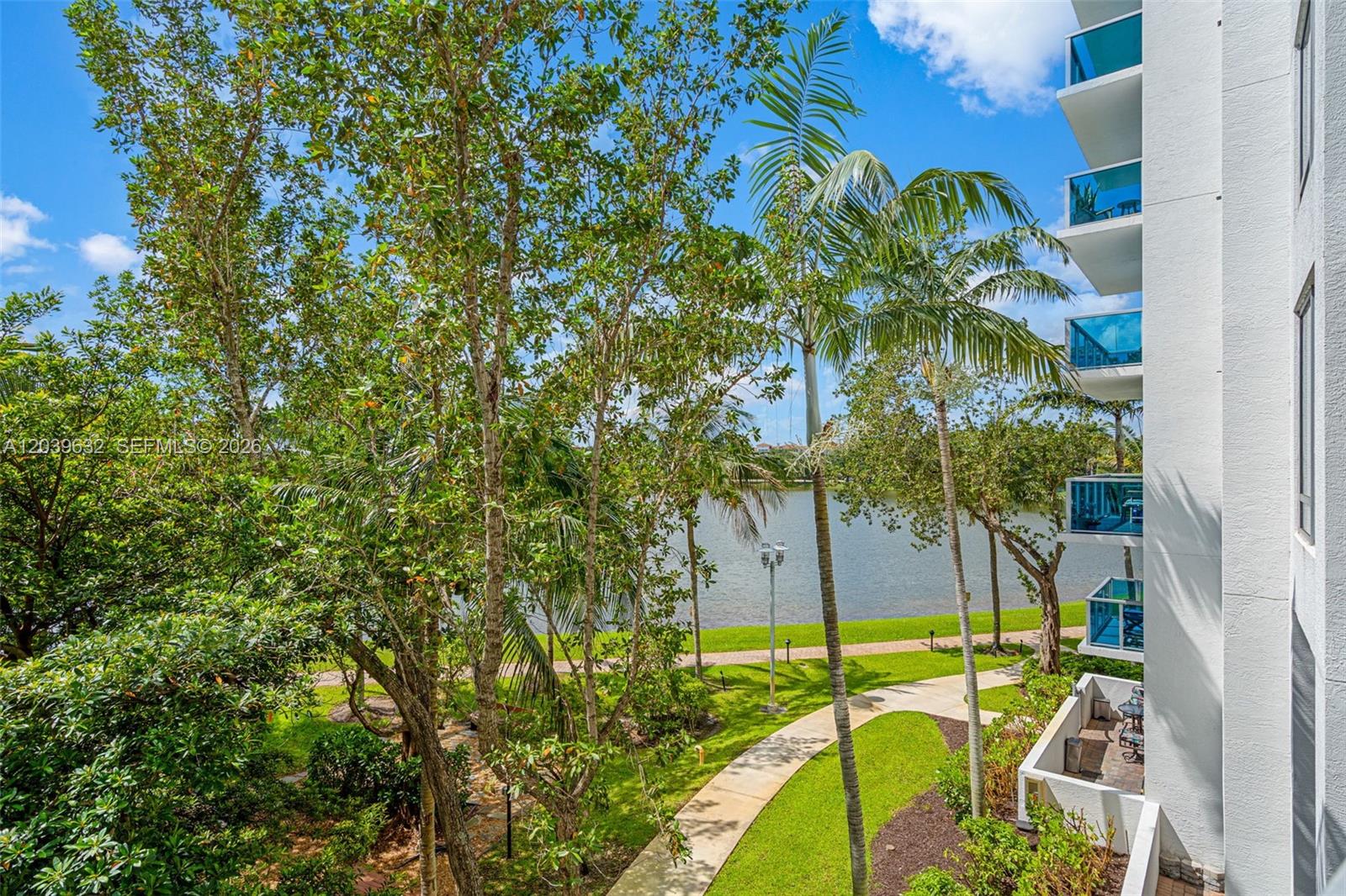 2641 North Flamingo Road, Unit 304N Sunrise, FL 33323 - Photo 17 of 31
