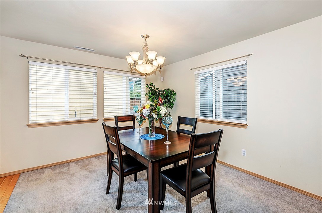 9032 228th Way Northeast Redmond, WA 98053 - Photo 6 of 17