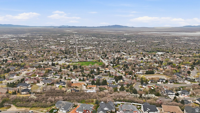 331 South 1550th Street East, Unit 3 Bountiful, UT 84010 - Photo 17 of 30 Aerial view of residential area with mountains