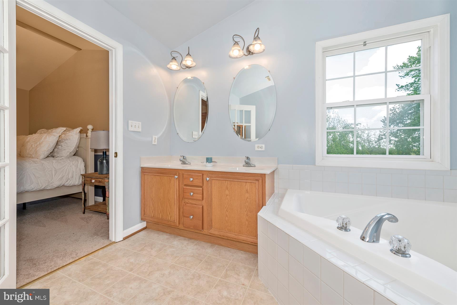 11217 Coppermine Road Woodsboro, MD 21798 - Photo 16 of 30 Large Master Bathroom - Dual Sinks