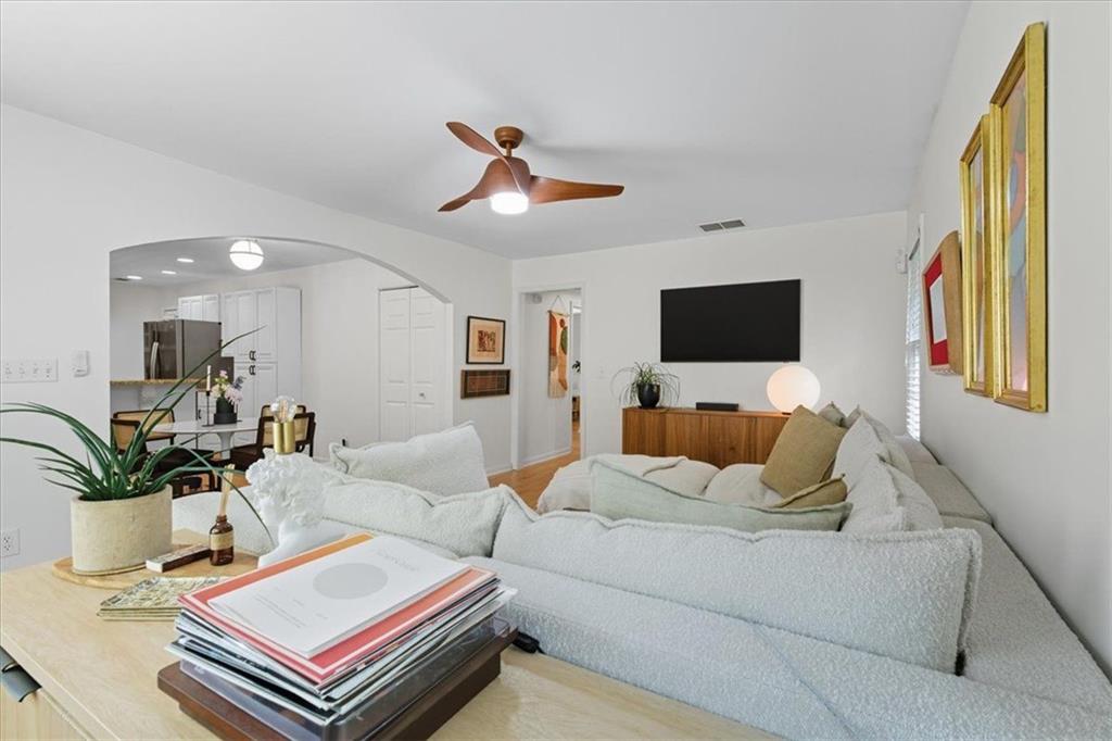 2238 Ridgedale Road Northeast Atlanta, GA 30317 - Photo 11 of 59