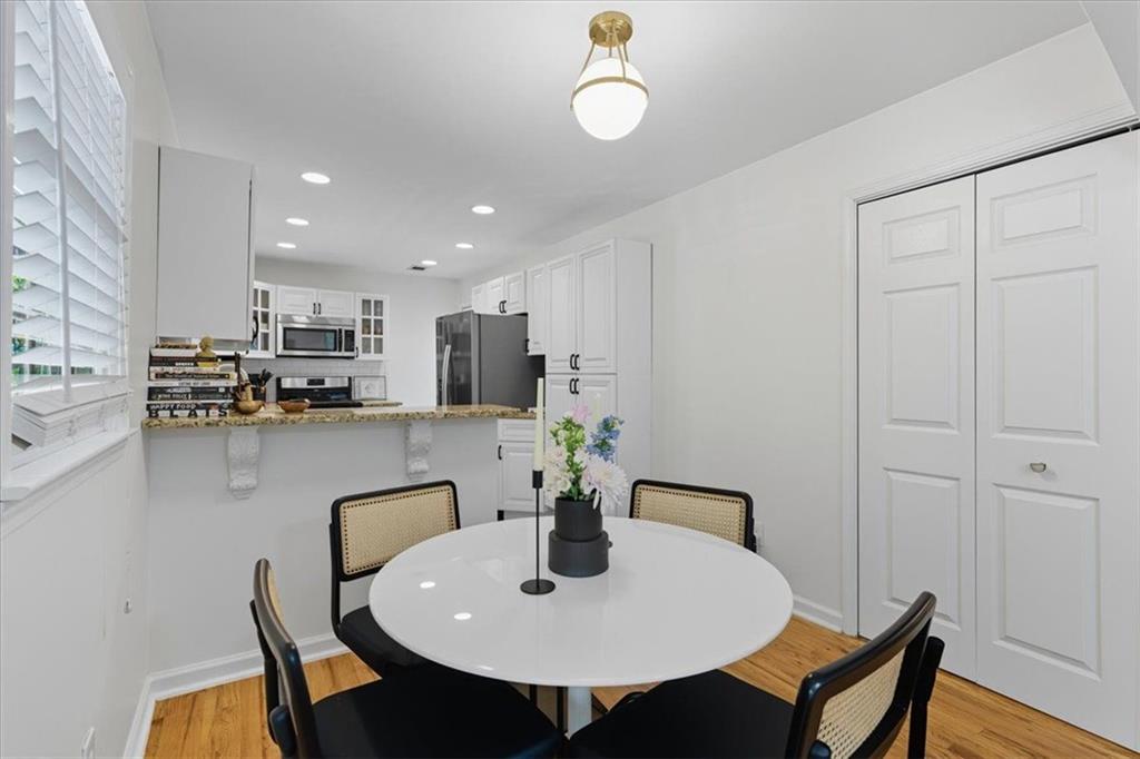 2238 Ridgedale Road Northeast Atlanta, GA 30317 - Photo 12 of 59