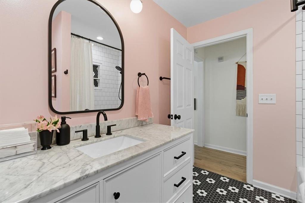 2238 Ridgedale Road Northeast Atlanta, GA 30317 - Photo 17 of 59