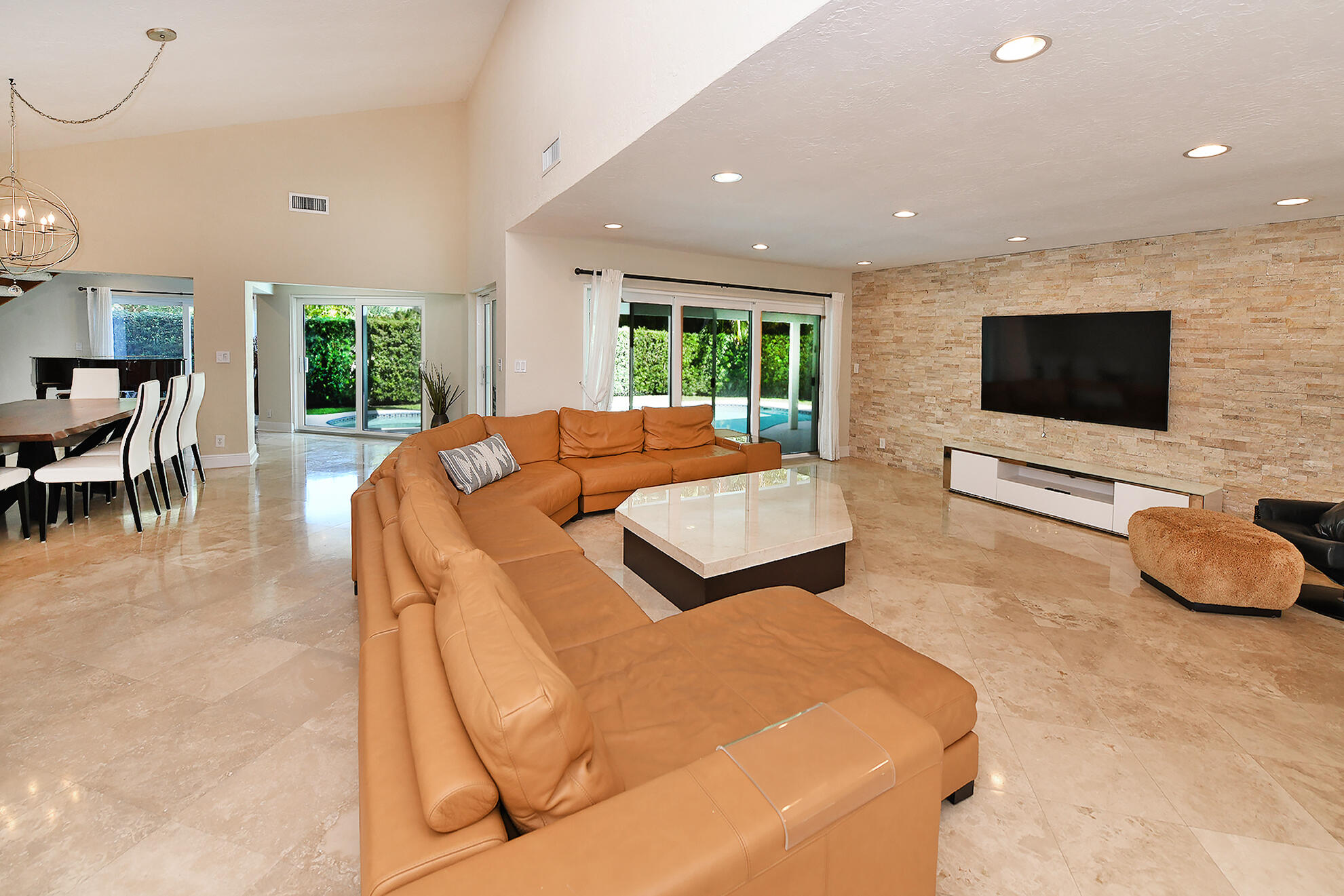17763 Holly Brook Way Boca Raton, FL 33487 - Photo 8 of 54 Family Room