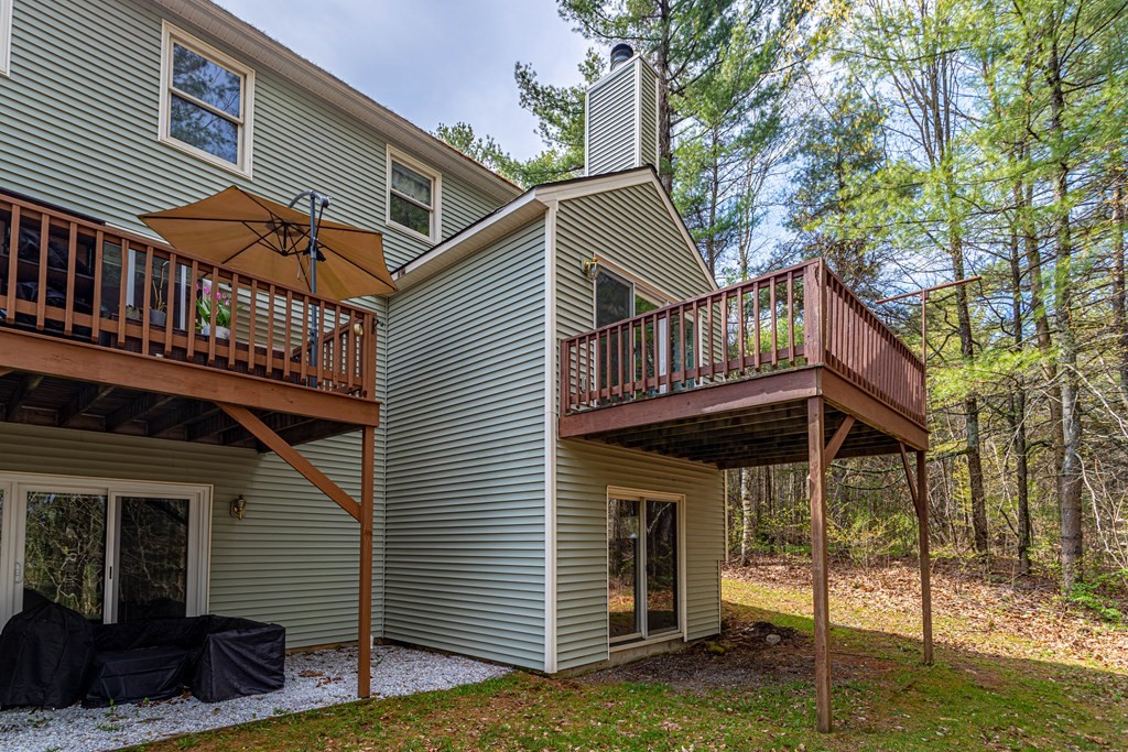 1 Cove Road, Unit 1 Hubbardston, MA 01452 - Photo 3 of 34 Gallery Image 3