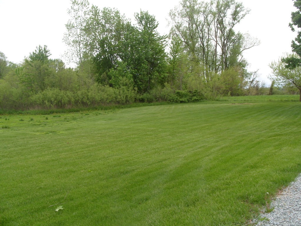 13417 1st Road Lakeville, IN 46536 - Photo 16 of 17
