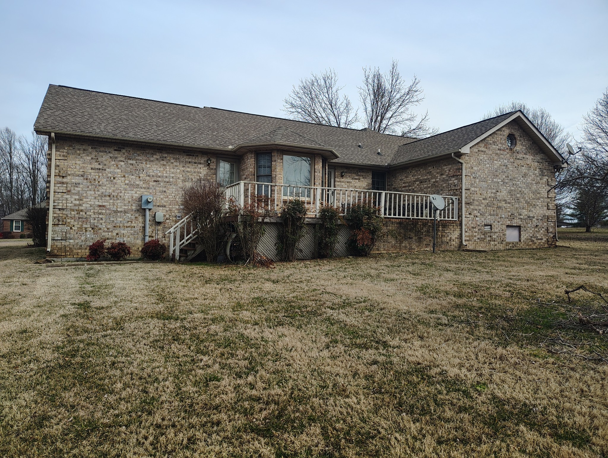 29 Bluebird Lane Lafayette, TN 37083 - Photo 4 of 17 a front view of house with yard