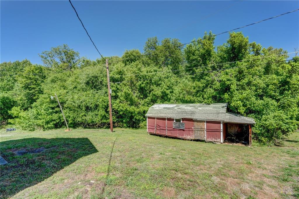2102 Carolina Mill Road Burlington, NC 27217 - Photo 28 of 34
