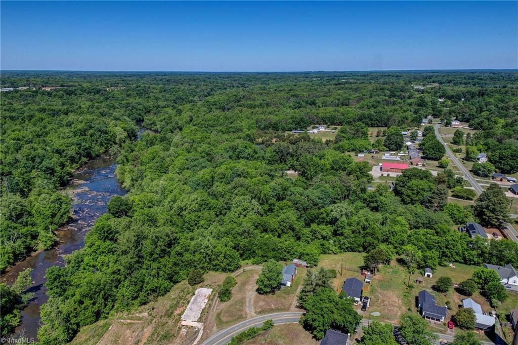 2102 Carolina Mill Road Burlington, NC 27217 - Photo 33 of 34